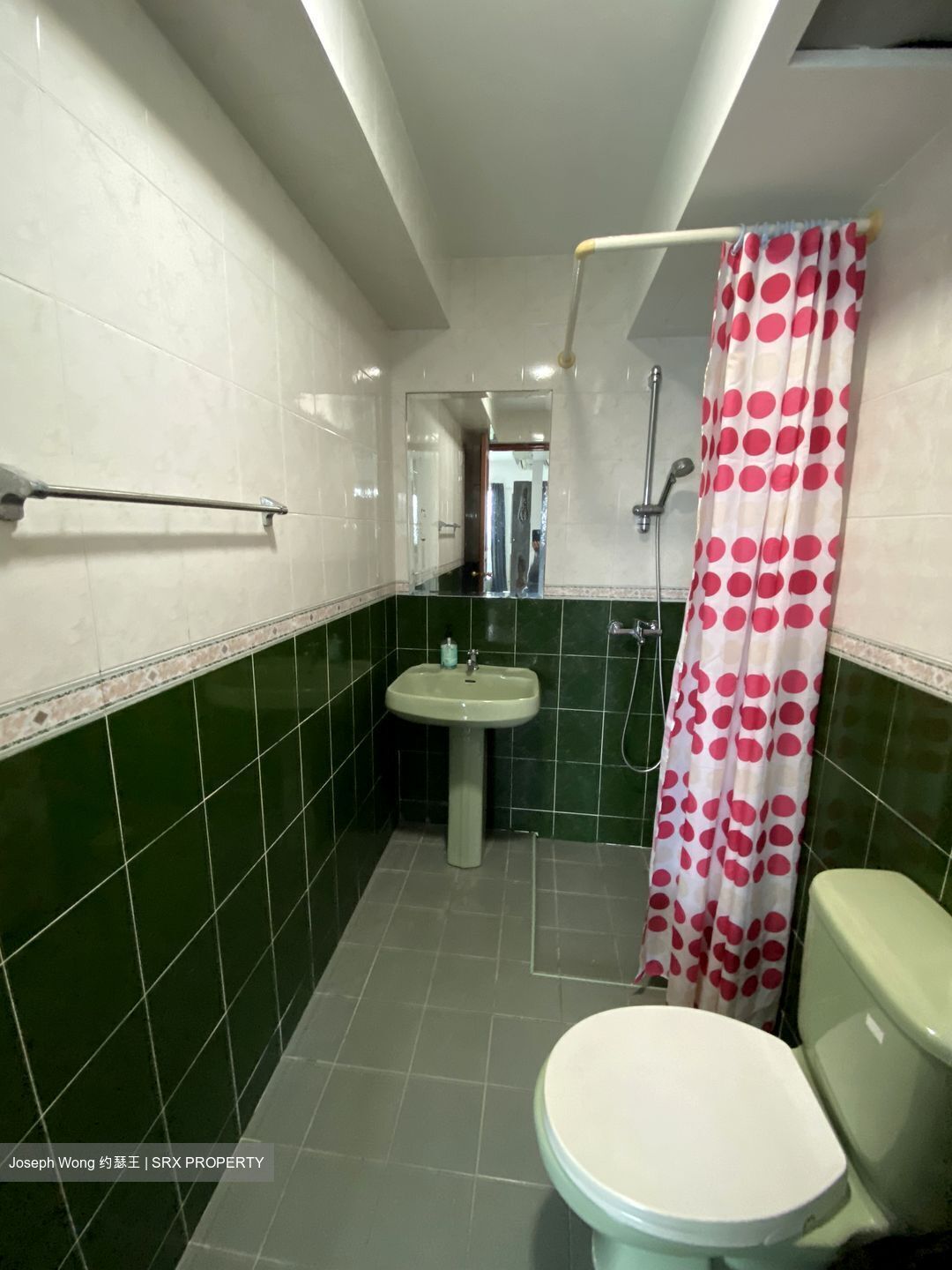 Melville Park (D18), Condominium #606851951